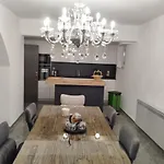 Vila Kuca Za Odmor Dg