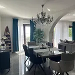 Vila Kuca Za Odmor Dg