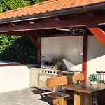 Kuca Za Odmor Dg Vila Smrika