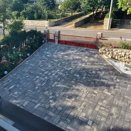 Villa Kuca Za Odmor Dg Šmrika