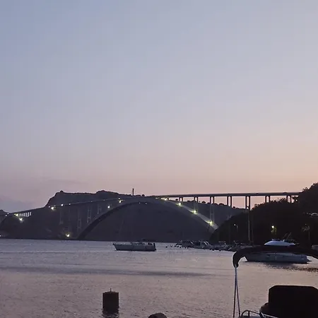 Villa Kuca Za Odmor Dg