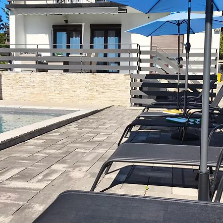 Kuca Za Odmor Dg Villa