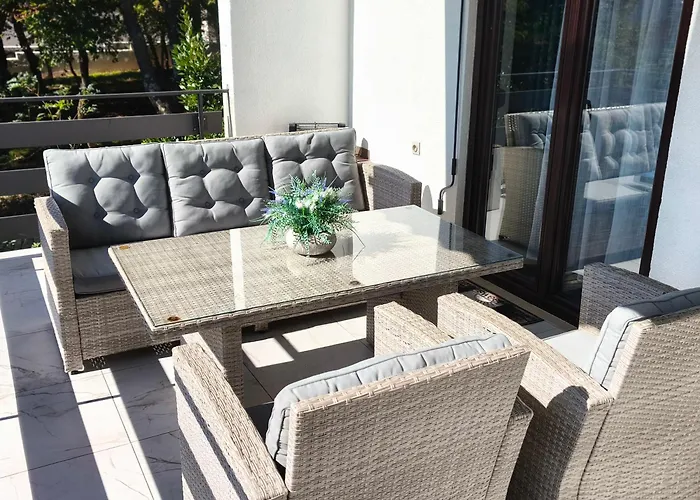 Villa Kuca Za Odmor Dg